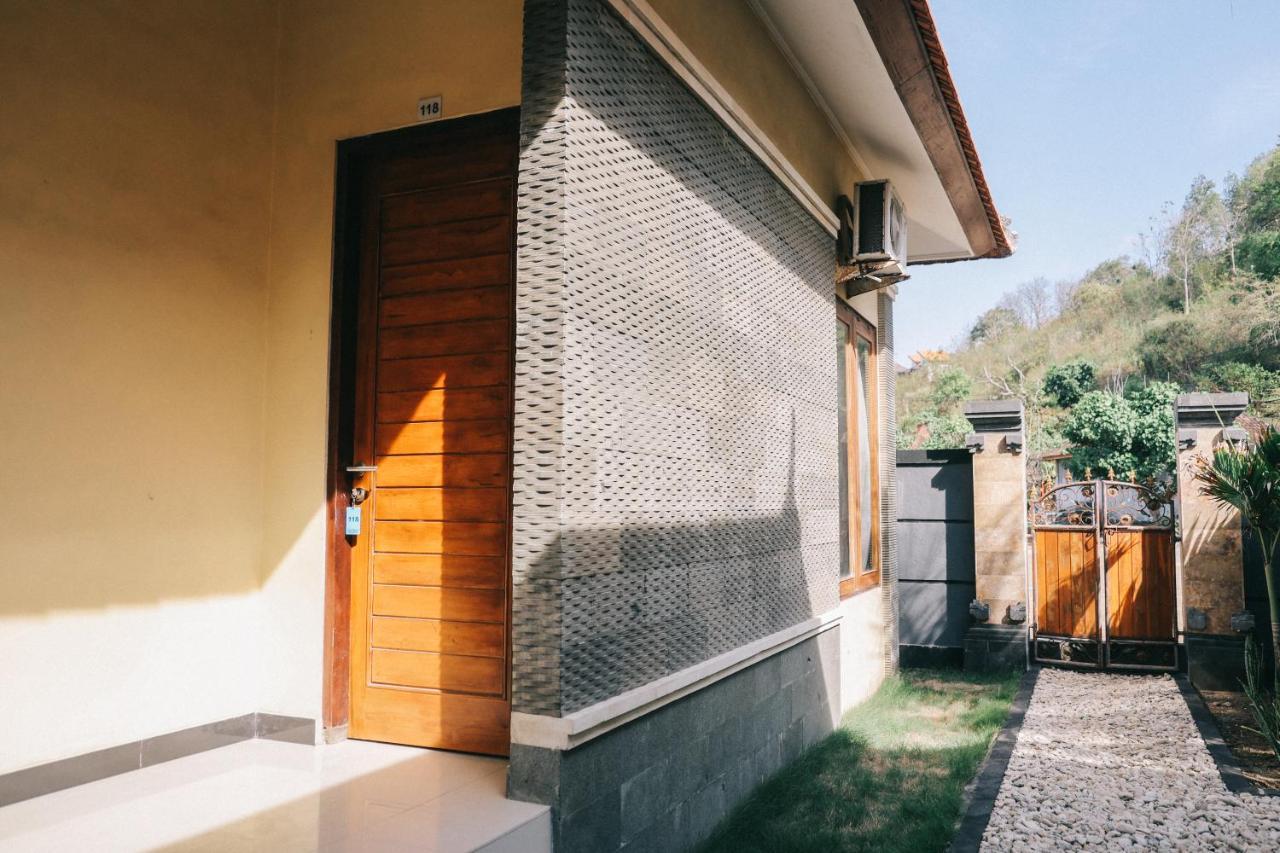 Cave Beach Bungalow Semaya Екстериор снимка