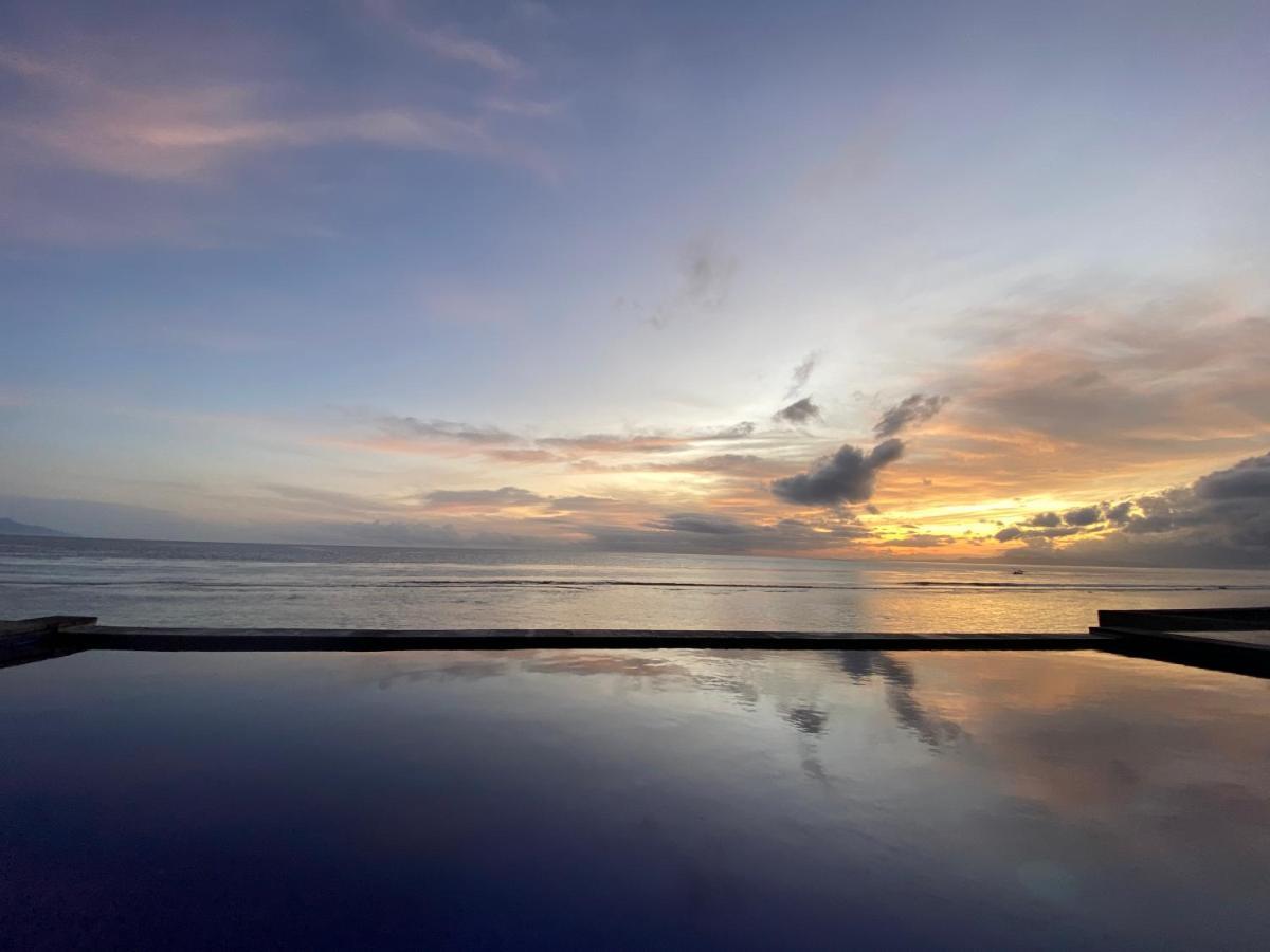 Cave Beach Bungalow Semaya Екстериор снимка