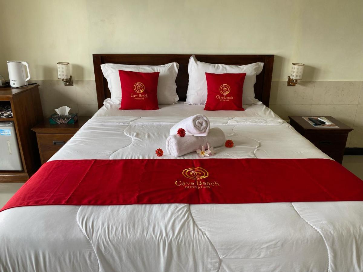 Cave Beach Bungalow Semaya Екстериор снимка
