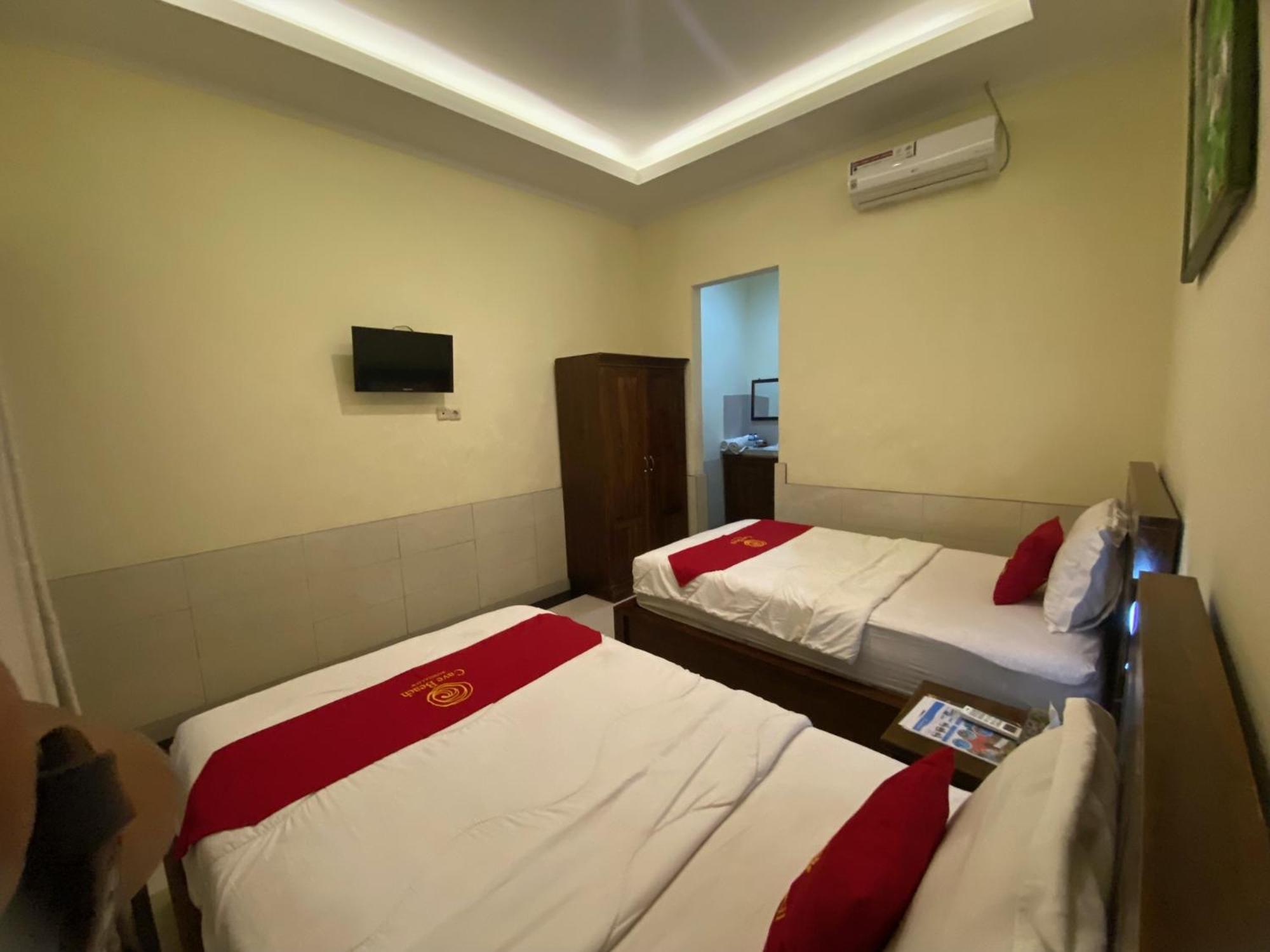 Cave Beach Bungalow Semaya Екстериор снимка